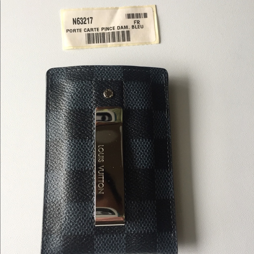 Louis Vuitton Male Card Holder with Clip
